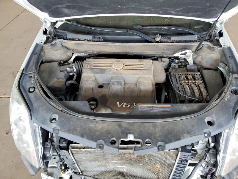 47642446 :رقم المزاد ، 3GYFNEE32GS563401 vin ، 2016 Cadillac Srx مزاد بيع