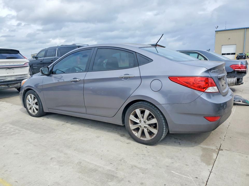 41882486 :رقم المزاد ، KMHCU4AEXEU623110 vin ، 2014 Hyundai Accent مزاد بيع