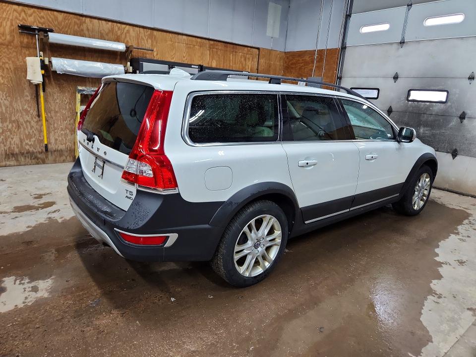 41989616 :رقم المزاد ، YV4612NK9G1246141 vin ، 2016 Volvo Xc70 مزاد بيع