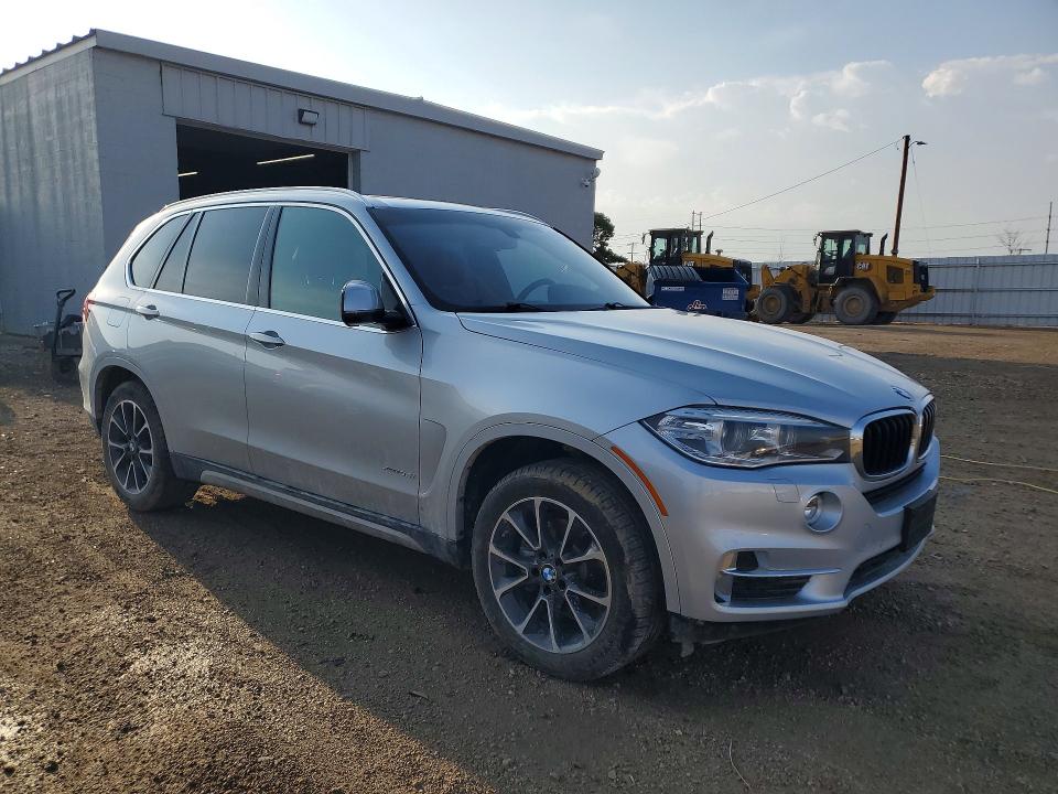 47927626 :رقم المزاد ، 5UXKR0C57H0U52835 vin ، 2017 Bmw X5 مزاد بيع