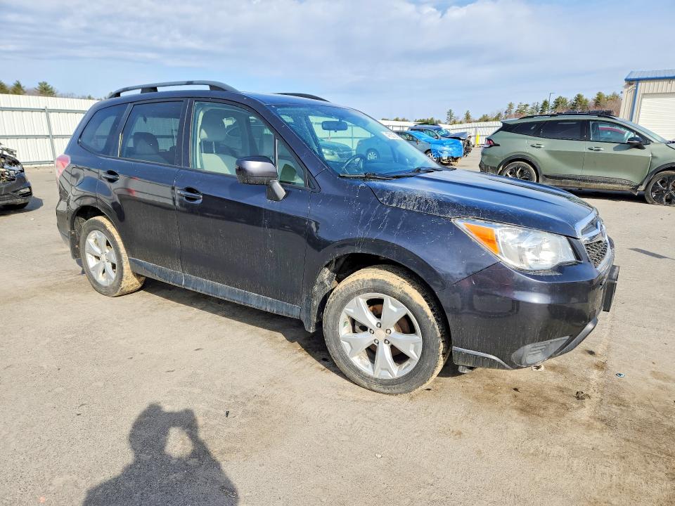 47521216 :رقم المزاد ، JF2SJADC4FH585208 vin ، 2015 Subaru Forester مزاد بيع