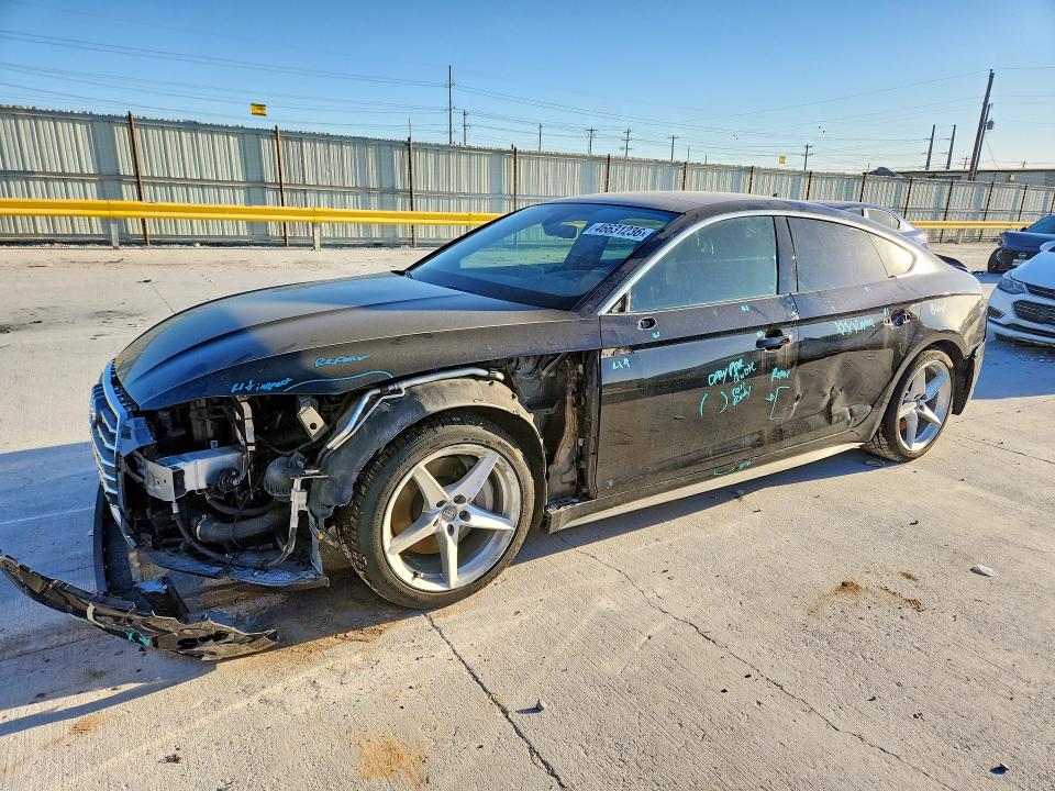 Продажа на аукционе авто 2019 Audi A5, vin: WAUENCF50KA028693, номер лота: 46631236