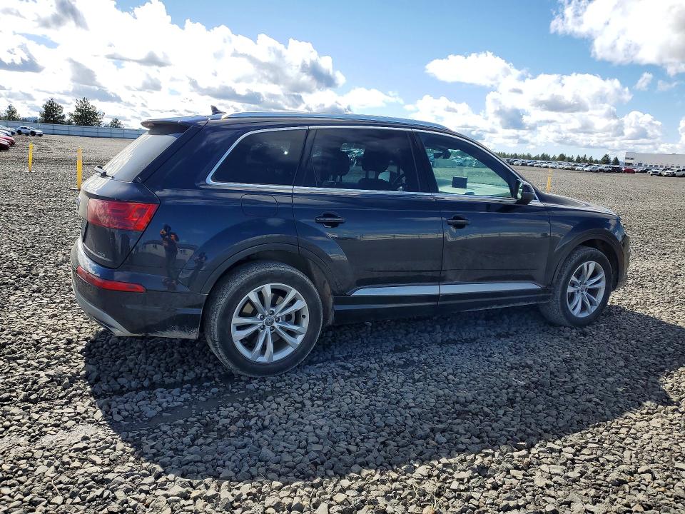 Продажа на аукционе авто 2017 Audi Q7, vin: WA1AHAF7XHD042844, номер лота: 95999555