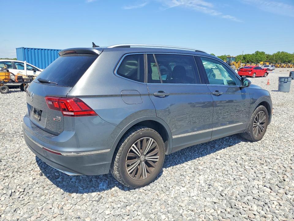 47373906 :رقم المزاد ، 3VV2B7AX5JM106368 vin ، 2018 Volkswagen Tiguan مزاد بيع