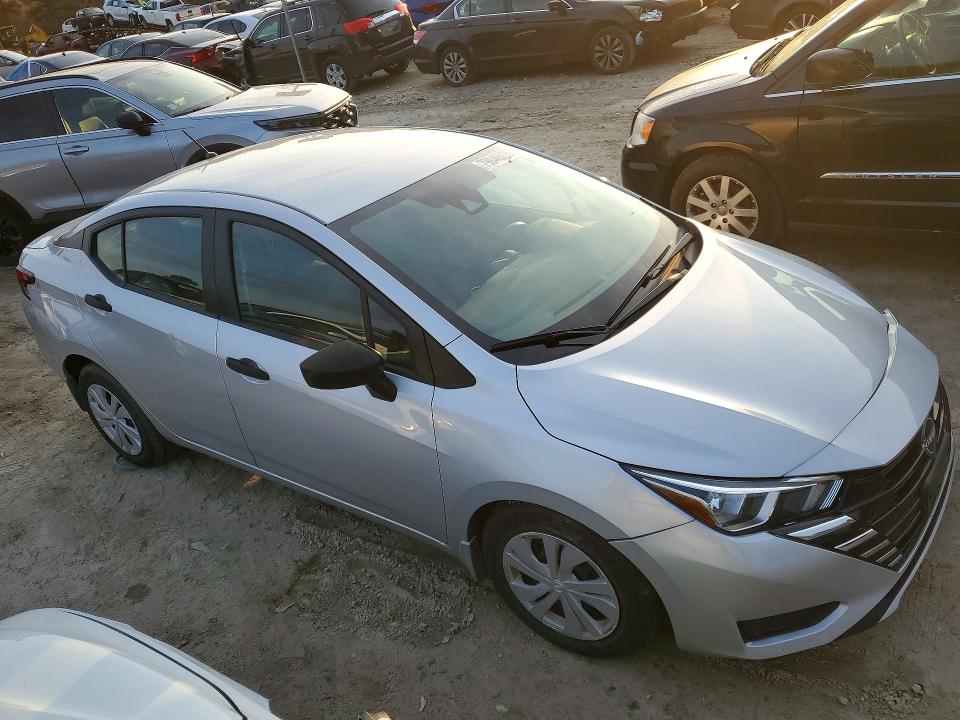 79846835 :رقم المزاد ، 3N1CN8DV5PL850404 vin ، 2023 Nissan Versa مزاد بيع
