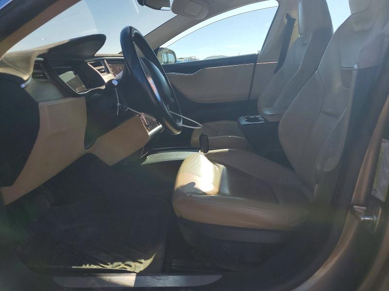 2016 Tesla Model S მანქანა იყიდება აუქციონზე, vin: 5YJSA1E25GF138053, აუქციონის ნომერი: 47825746