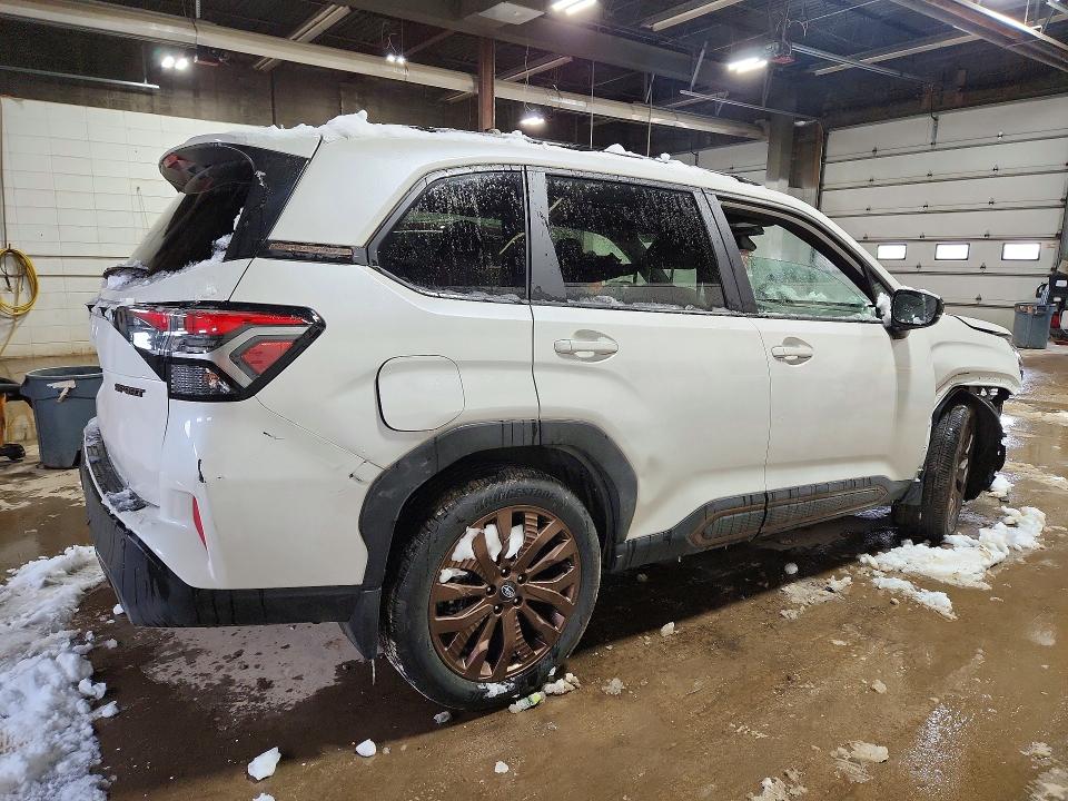 46333656 :رقم المزاد ، JF2SLDHC7SH520546 vin ، 2025 Subaru Forester مزاد بيع