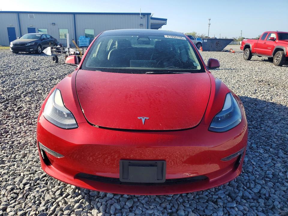 41996756 :رقم المزاد ، 5YJ3E1EB0NF186534 vin ، 2022 Tesla Model 3 مزاد بيع