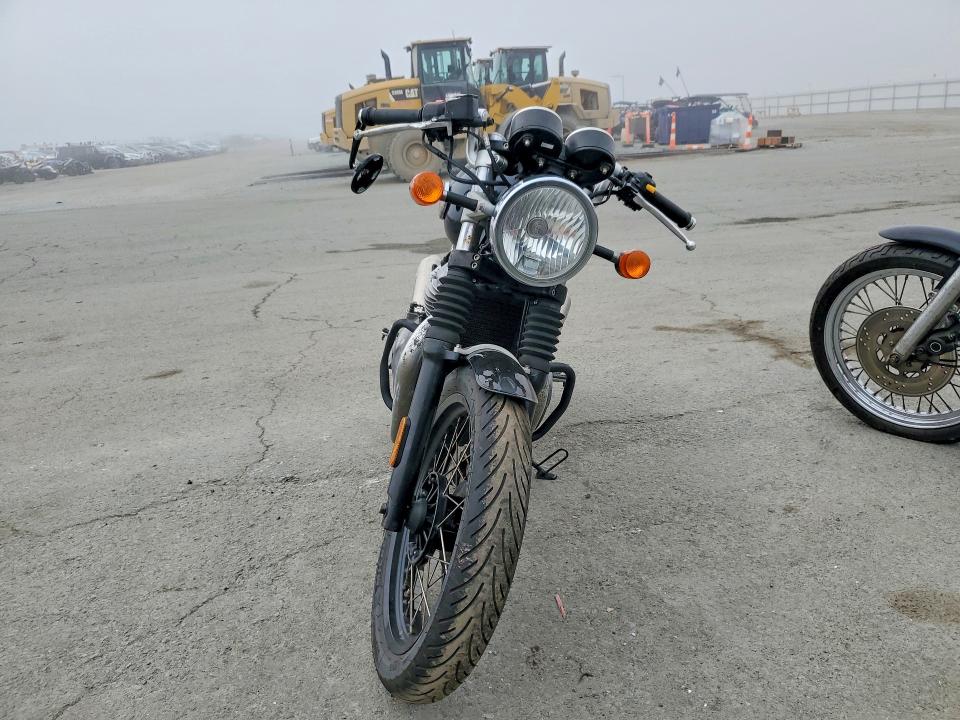 Продажа на аукционе авто 2022 Royal Enfield Motors Int 650, vin: ME3FPN470NK705055, номер лота: 47950266