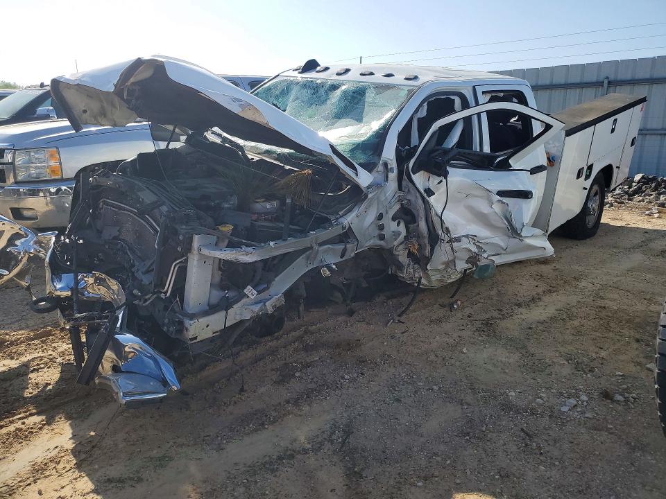 46658976 :رقم المزاد ، 3C63R3GL6NG396899 vin ، 2022 Ram 3500 مزاد بيع