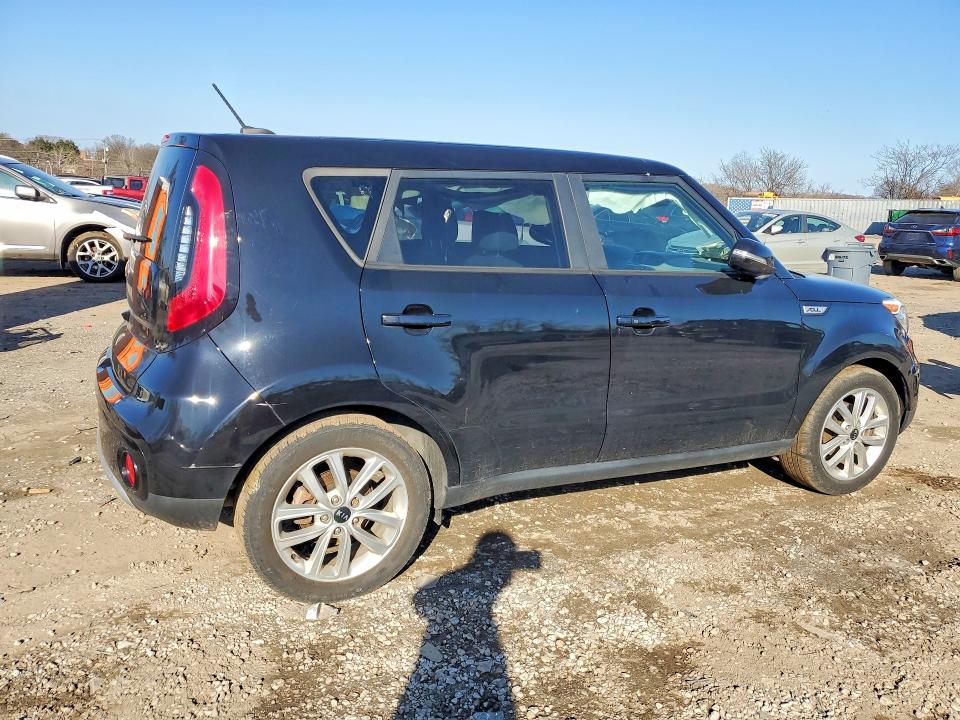 Продаж на аукціоні авто 2017 Kia Soul, vin: KNDJP3A52H7419062, номер лоту: 41985426