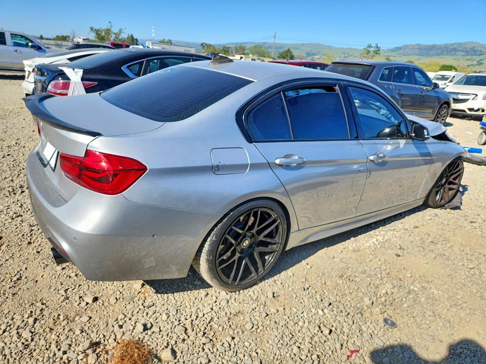 Продаж на аукціоні авто 2018 Bmw 340, vin: WBA8B3G59JNV00935, номер лоту: 46702556