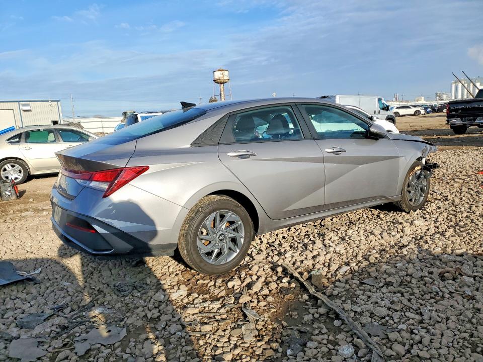 47352306 :رقم المزاد ، KMHLM4DG1RU810450 vin ، 2024 Hyundai Elantra مزاد بيع