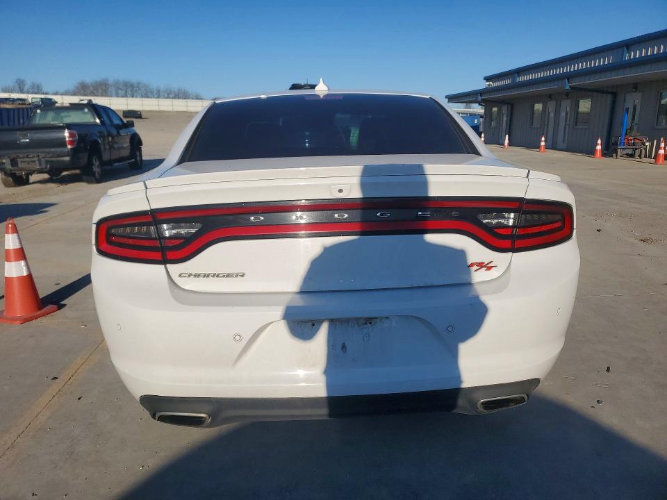 2015 Dodge Charger მანქანა იყიდება აუქციონზე, vin: 2C3CDXCT1FH884622, აუქციონის ნომერი: 46952866