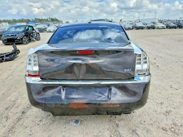 79588045 :رقم المزاد ، 2C3CCARG0DH576932 vin ، 2013 Chrysler 300 مزاد بيع