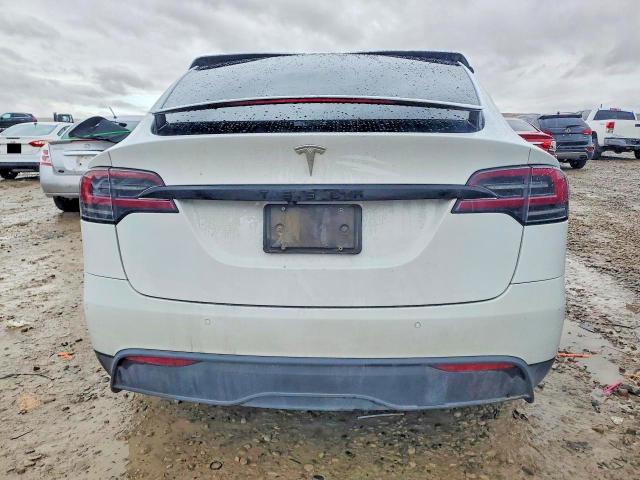 79741415 :رقم المزاد ، 7SAXCBE56PF366811 vin ، 2023 Tesla Model X مزاد بيع