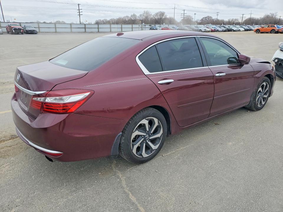 2017 Honda Accord მანქანა იყიდება აუქციონზე, vin: 1HGCR2F86HA189417, აუქციონის ნომერი: 45556476