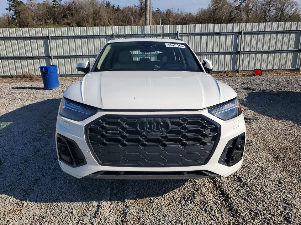 Продаж на аукціоні авто 2022 Audi Q5, vin: WA1FAAFY0N2045715, номер лоту: 46675266
