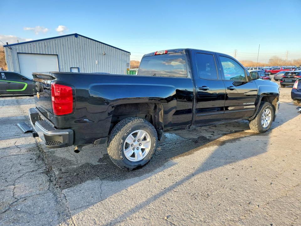 Продаж на аукціоні авто 2018 Chevrolet Silverado, vin: 1GCVKREH7JZ374699, номер лоту: 47829316