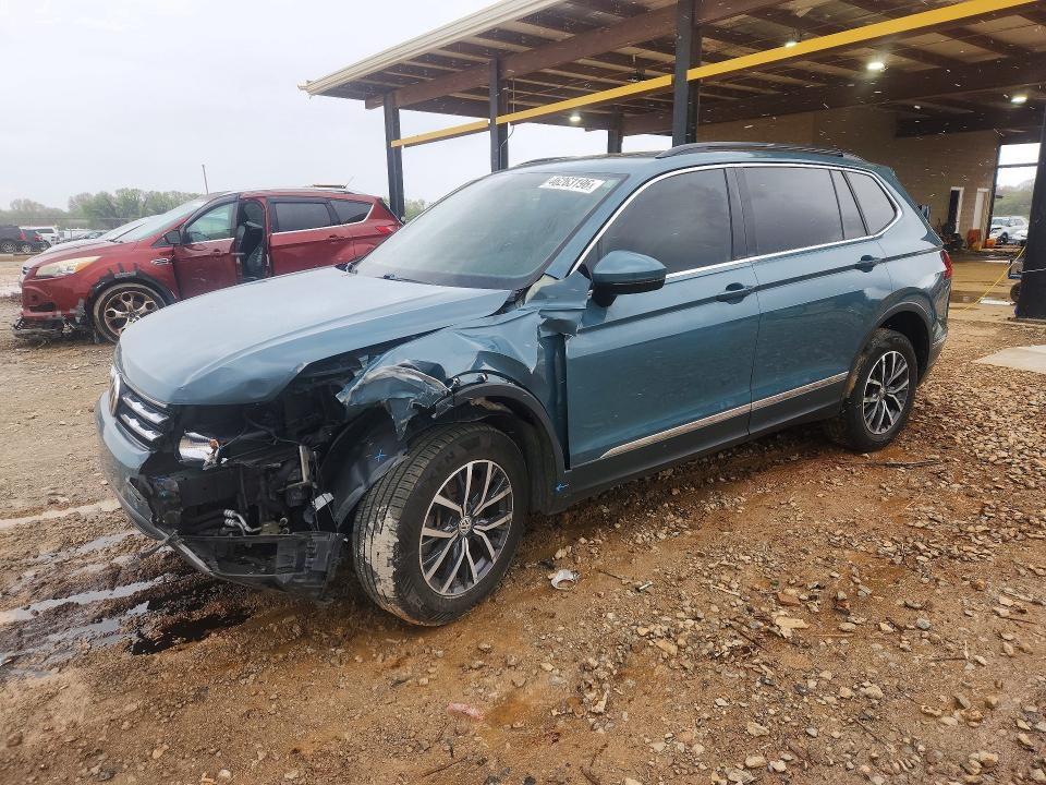 Продажа на аукционе авто 2020 Volkswagen Tiguan, vin: 3VV2B7AX6LM074811, номер лота: 46263196