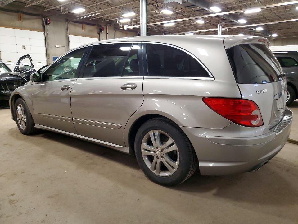 45659506 :رقم المزاد ، 4JGCB65E68A077388 vin ، 2008 Mercedes-benz R مزاد بيع