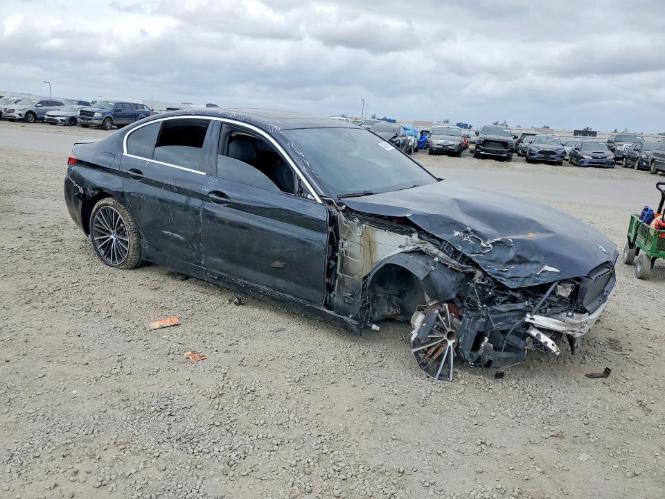 Продажа на аукционе авто 2022 Bmw 530e, vin: WBA13AG07NCK52211, номер лота: 48086916