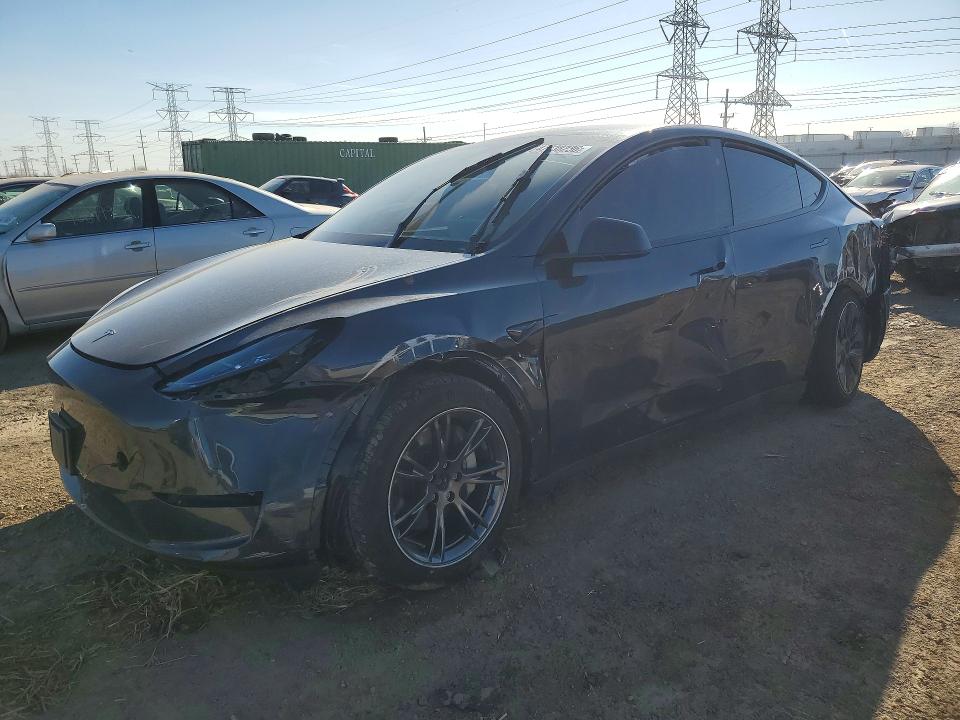 2025 Tesla Model Y მანქანა იყიდება აუქციონზე, vin: 7SAYGDEE0SF255359, აუქციონის ნომერი: 47238236