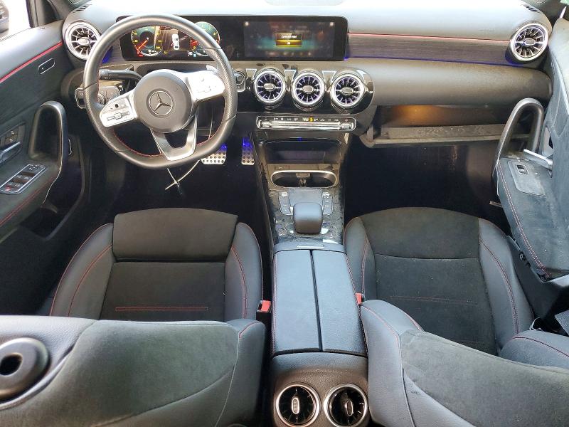 46048596 :رقم المزاد ، W1K3G4EB3NJ372482 vin ، 2022 Mercedes-benz A مزاد بيع