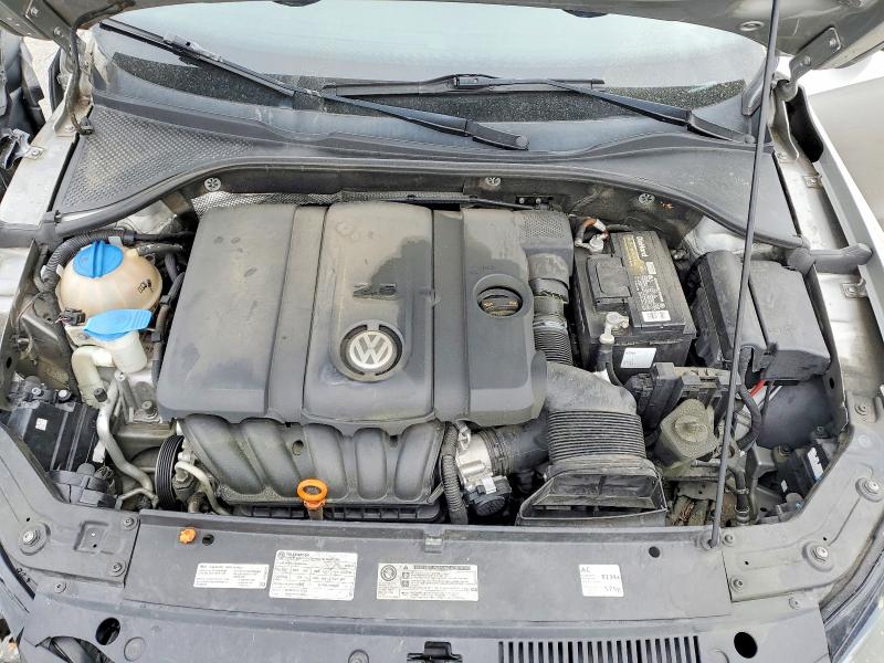 2013 Volkswagen Passat მანქანა იყიდება აუქციონზე, vin: 1VWBH7A30DC078315, აუქციონის ნომერი: 47503936