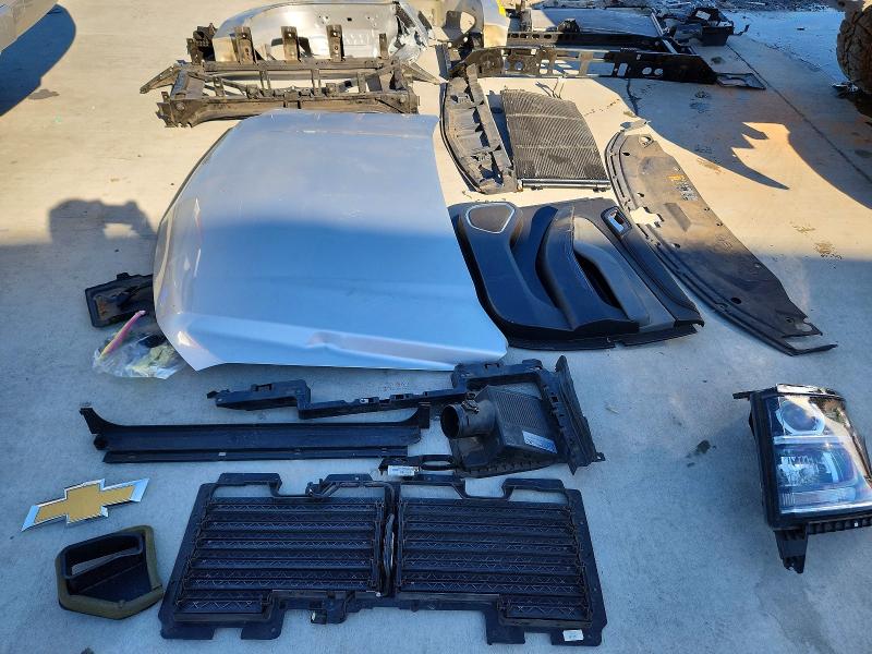 45547476 :رقم المزاد ، 1GNSCHKCXKR244945 vin ، 2019 Chevrolet Suburban مزاد بيع