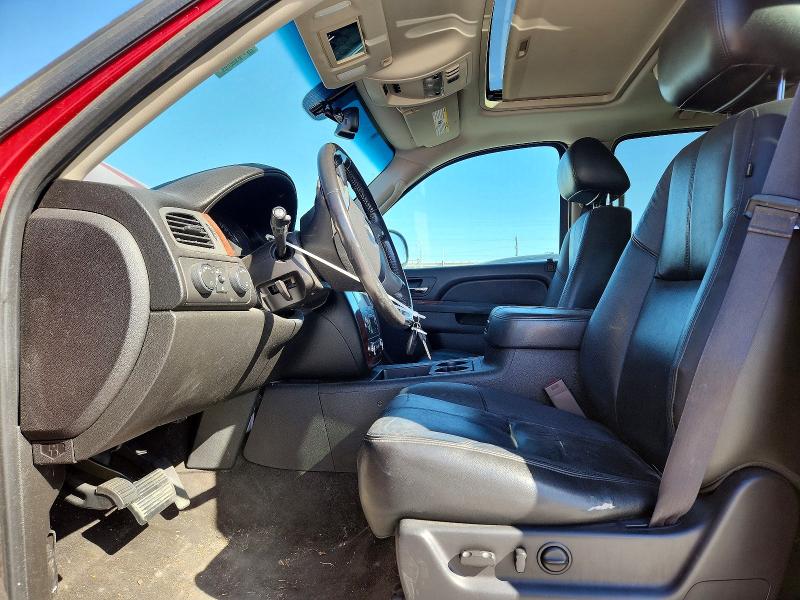 46694326 :رقم المزاد ، 1GNSKJE77DR205807 vin ، 2013 Chevrolet Suburban مزاد بيع
