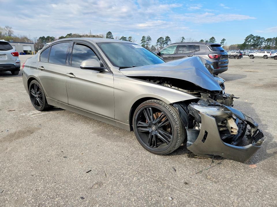 2016 Bmw 328 მანქანა იყიდება აუქციონზე, vin: WBA8E3G56GNT79216, აუქციონის ნომერი: 41935506