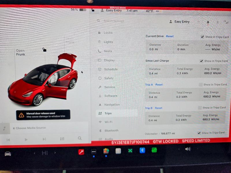2018 Tesla Model 3 მანქანა იყიდება აუქციონზე, vin: 5YJ3E1EB7JF100744, აუქციონის ნომერი: 79636405