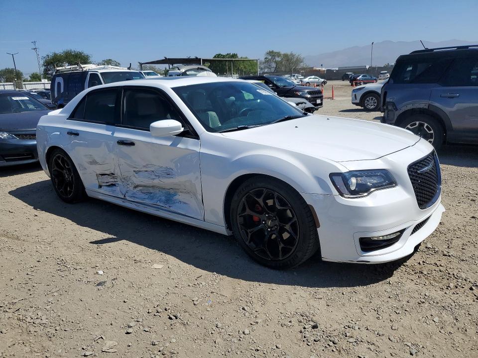 Продажа на аукционе авто 2017 Chrysler 300, vin: 2C3CCABG1HH577961, номер лота: 47959016