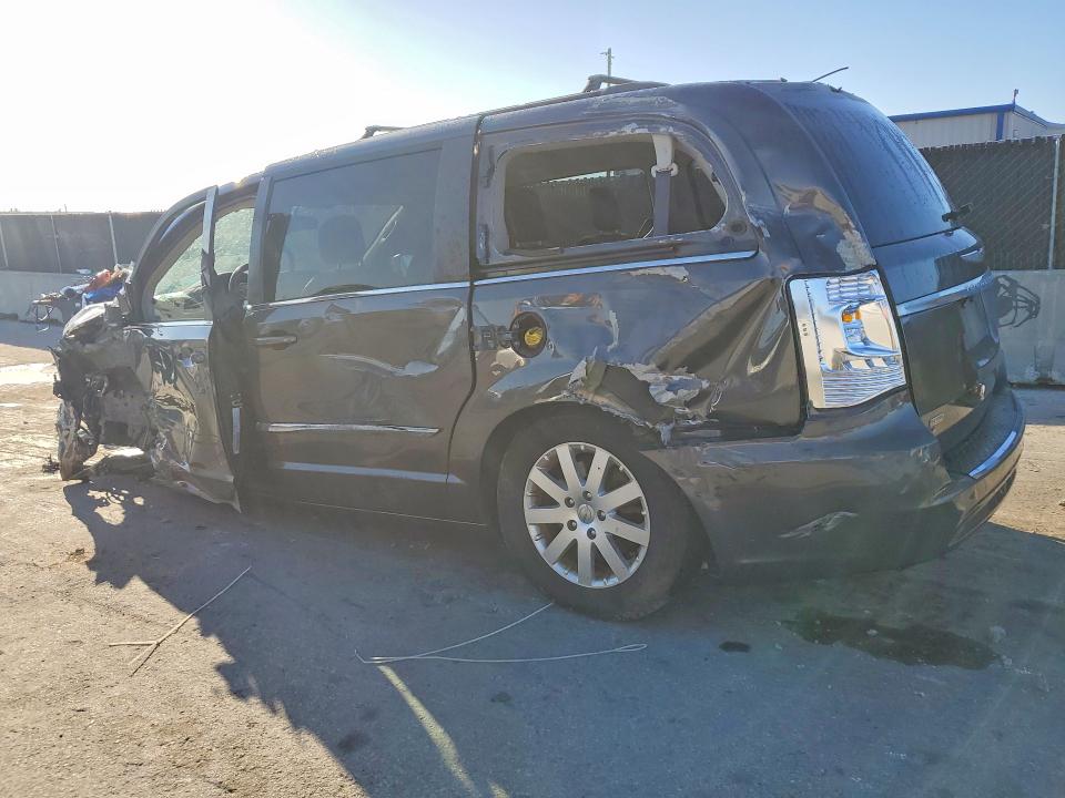 Продажа на аукционе авто 2015 Chrysler Town & Country, vin: 2C4RC1BG1FR608705, номер лота: 79362935