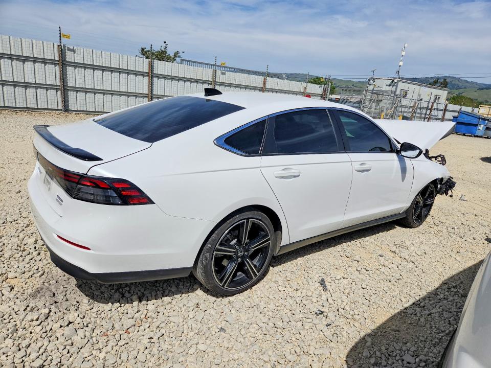 47973996 :رقم المزاد ، 1HGCY2F52SA045962 vin ، 2025 Honda Accord مزاد بيع