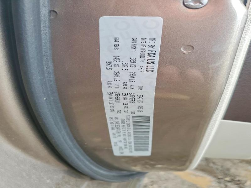 47691086 :رقم المزاد ، 2C4RC1EGXHR743700 vin ، 2017 Chrysler Pacifica مزاد بيع