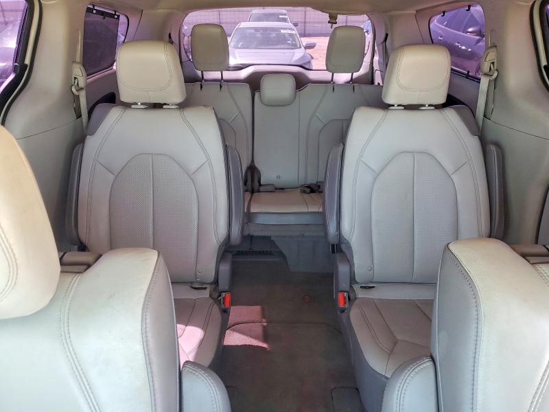 Продажа на аукционе авто 2017 Chrysler Pacifica, vin: 2C4RC1EG3HR832718, номер лота: 45924066
