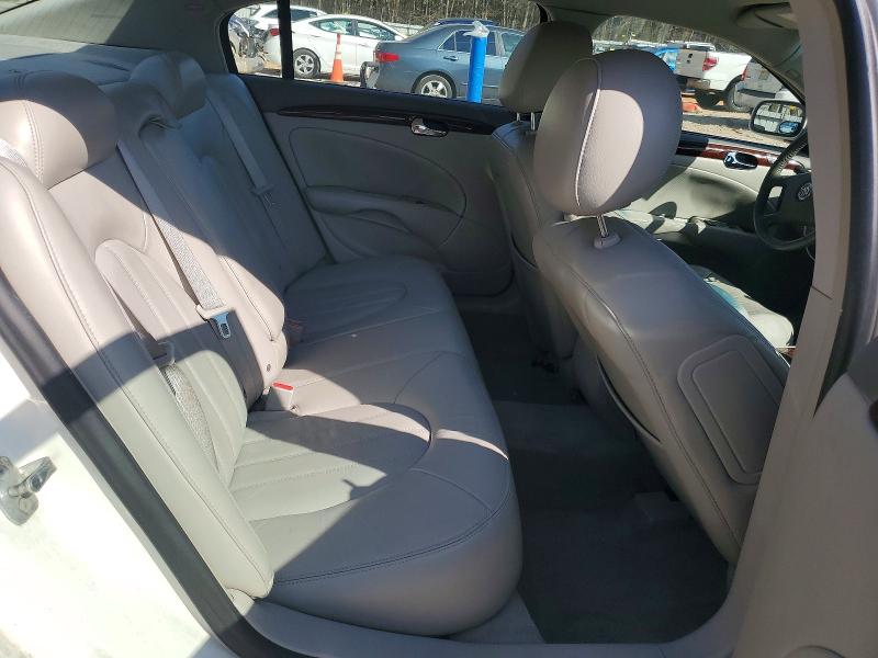 2010 Buick Lucerne მანქანა იყიდება აუქციონზე, vin: 1G4HC5E15AU100593, აუქციონის ნომერი: 79888225