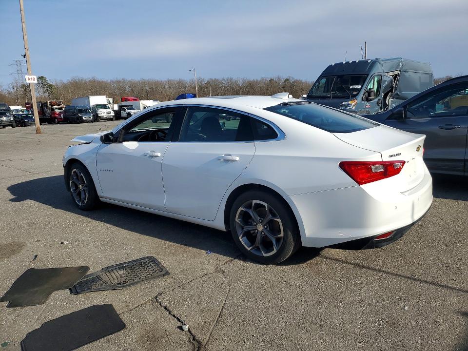 Продажа на аукционе авто 2024 Chevrolet Malibu, vin: 1G1ZD5ST9RF105235, номер лота: 45764296