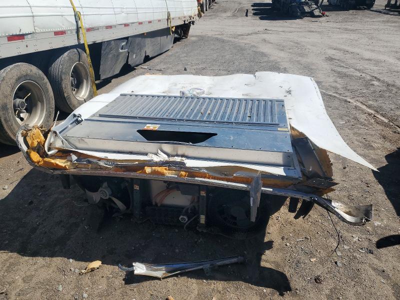 78443755 :رقم المزاد ، 1UYVS2539J2219206 vin ، 2018 Utility 3000r مزاد بيع