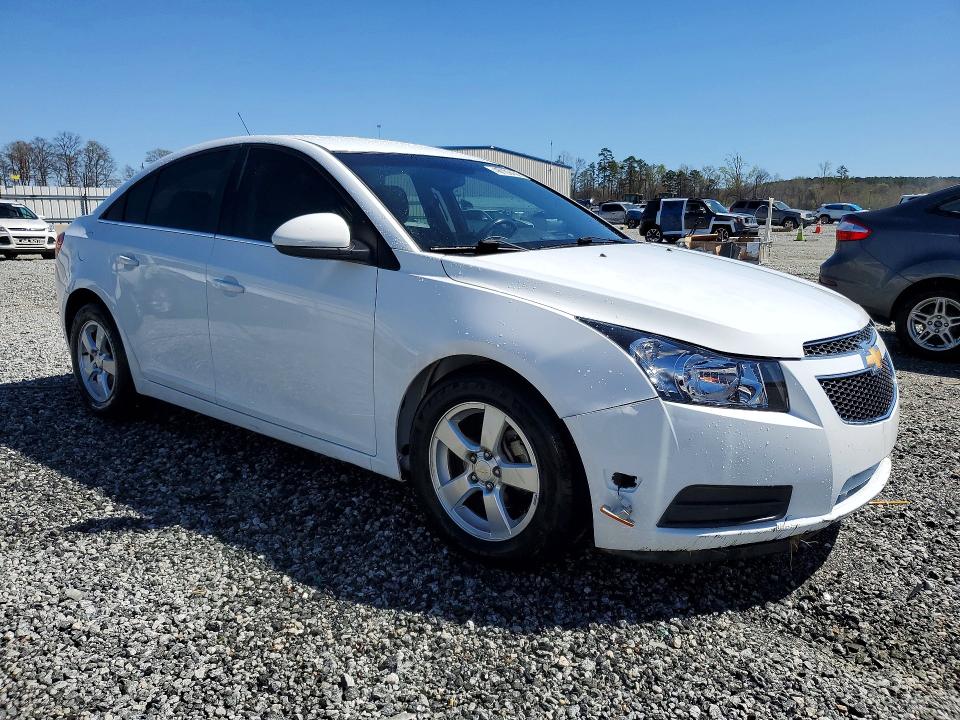 46709436 :رقم المزاد ، 1G1PC5SB7E7438989 vin ، 2014 Chevrolet Cruze مزاد بيع