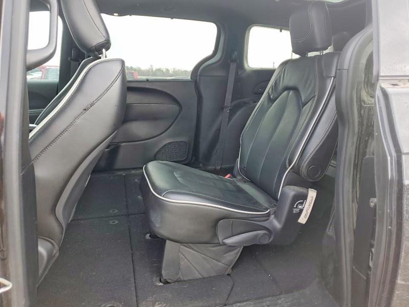 79102875 :رقم المزاد ، 2C4RC1GG3KR703883 vin ، 2019 Chrysler Pacifica مزاد بيع