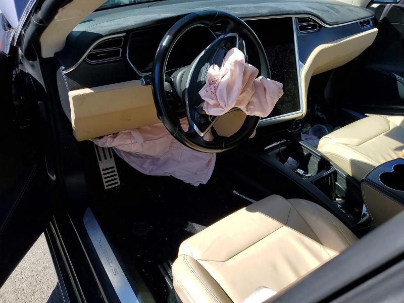 Продажа на аукционе авто 2017 Tesla Model S, vin: 5YJSA1E28HF193131, номер лота: 46404526