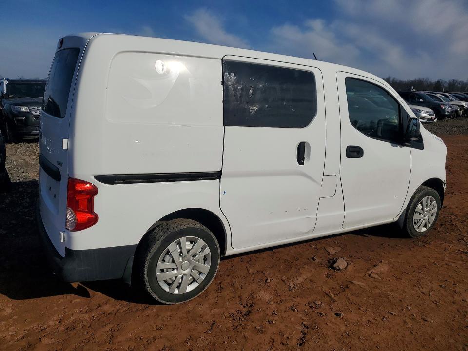 75271635 :رقم المزاد ، 3N6CM0KN9FK713407 vin ، 2015 Nissan Nv200 مزاد بيع
