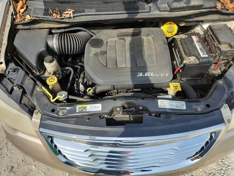 47014866 :رقم المزاد ، 2C4RC1BG7ER343383 vin ، 2014 Chrysler Town & Country مزاد بيع