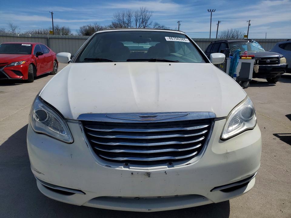 46706386 :رقم المزاد ، 1C3BCBEB5CN149909 vin ، 2012 Chrysler 200 مزاد بيع