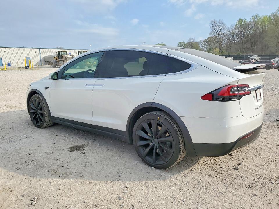 48125086 :رقم المزاد ، 5YJXCDE29LF305185 vin ، 2020 Tesla Model X مزاد بيع