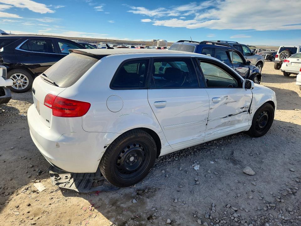 Продажа на аукционе авто 2012 Audi A3, vin: WAUKJAFMXCA163806, номер лота: 46221836