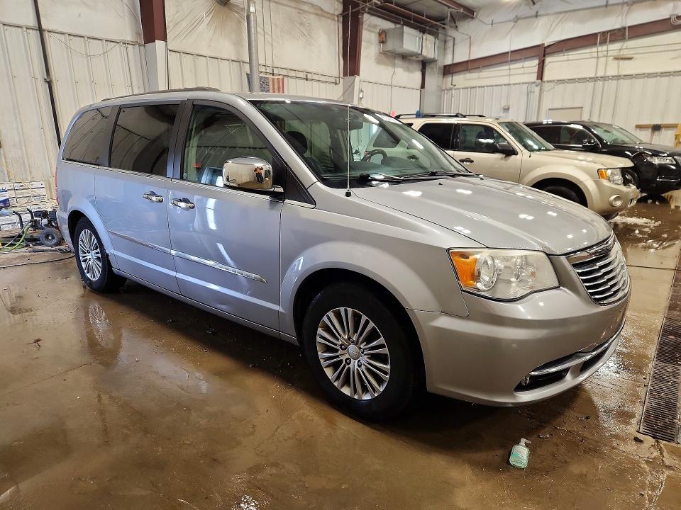 2014 Chrysler Town & Country მანქანა იყიდება აუქციონზე, vin: 2C4RC1CG0ER409707, აუქციონის ნომერი: 46734146